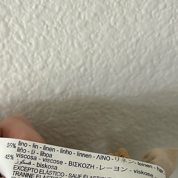 NWT Zara High Waist Paper Bag Shorts with Belt in Tan - Picture 5 of 6